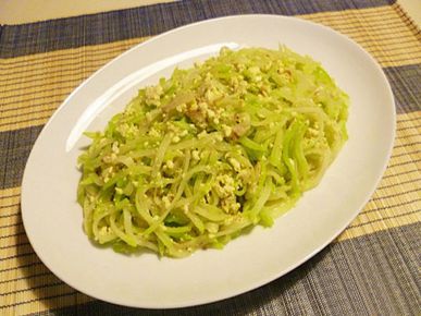 Su su xào trứng Su su xào trứng