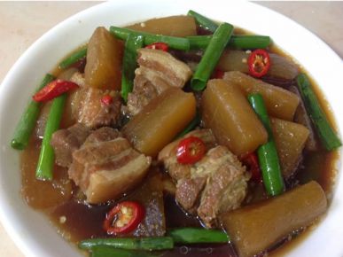 Thịt kho củ cải Thịt kho củ cải