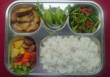 Đơn Vị Cung Cấp Suất Ăn Công Nghiệp Chất Lượng - Uy Tín - Giá Rẻ tại KCN Tân Đông Hiệp B - Bình Dương