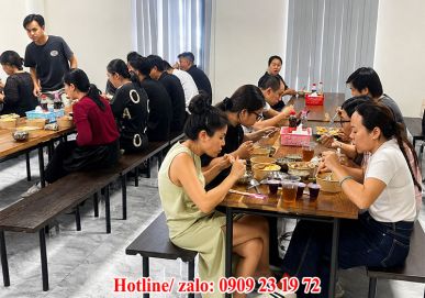 Đối Tác Cung Cấp Suất Ăn Công Nghiệp Uy Tín Cho Nhà Máy Tại KCX Tân Thuận