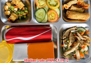 Công Ty Cung Cấp Suất Ăn Công Nghiệp Uy Tín Tại Phường Tân Thuận