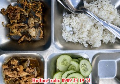 Đối Tác Cung Cấp Suất Ăn Công Nghiệp Công Nhân Tại Tân Đông Hiệp