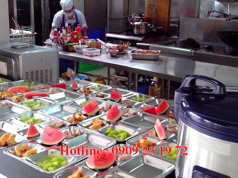 Suất ăn công nghiệp – Khu Công Nghiệp Sóng Thần – Bình Dương