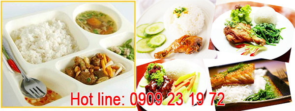 bữa cơm tại suất ăn công nghiệp